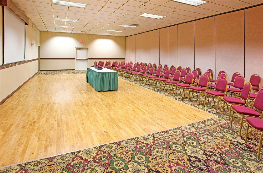 Country Inn & Suites By Radisson, Sidney, Ne Экстерьер фото